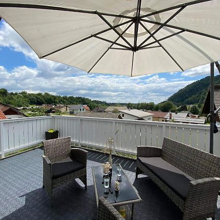 Apartment Kranj - Huge Terrace, Free P, Wi - Fi, Ac Bagian luar foto
